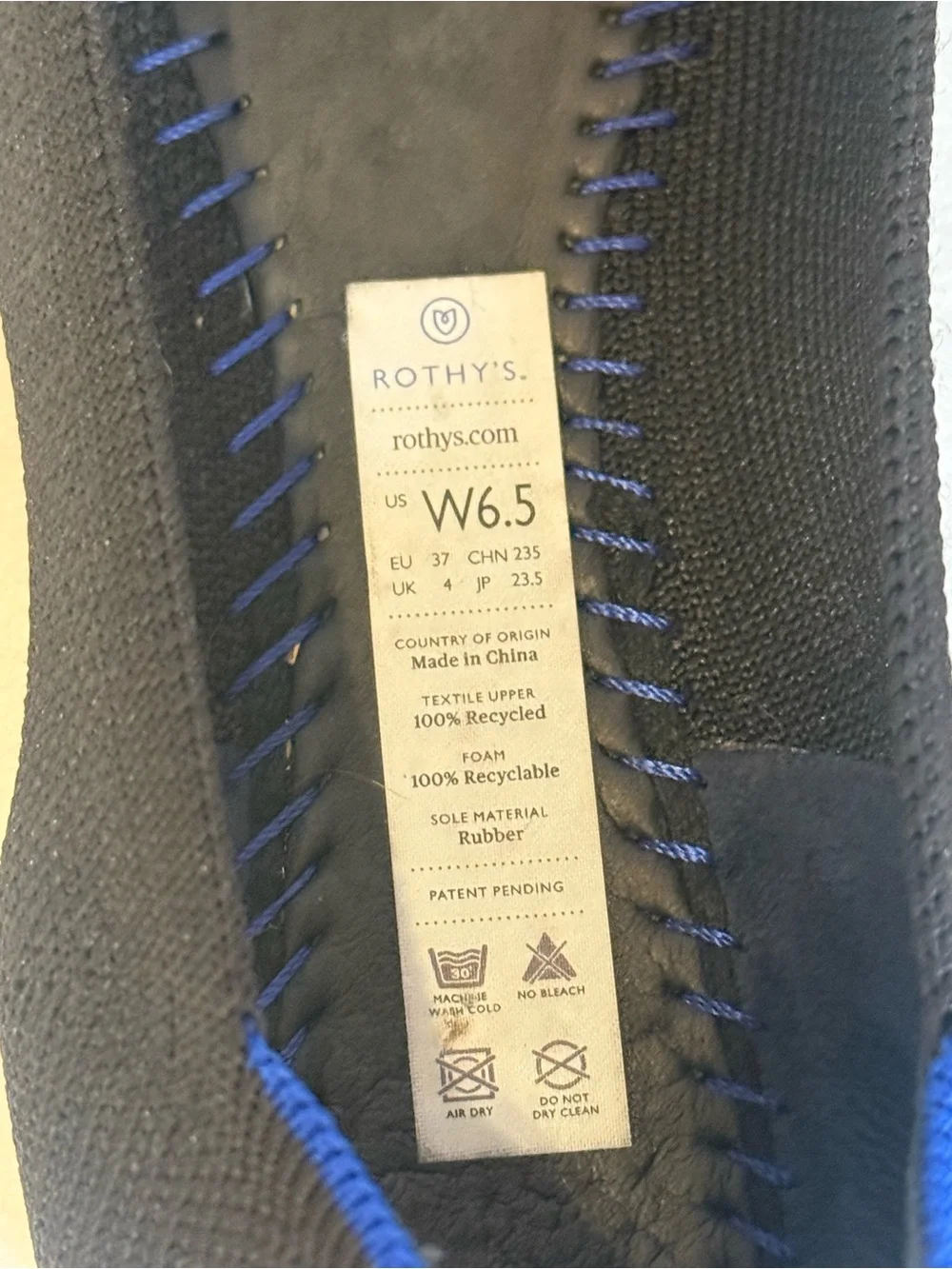 Rothy’s The Flat Black Blue Trim Round Toe Ballet Flat Size 6.5 Sustainable Knit